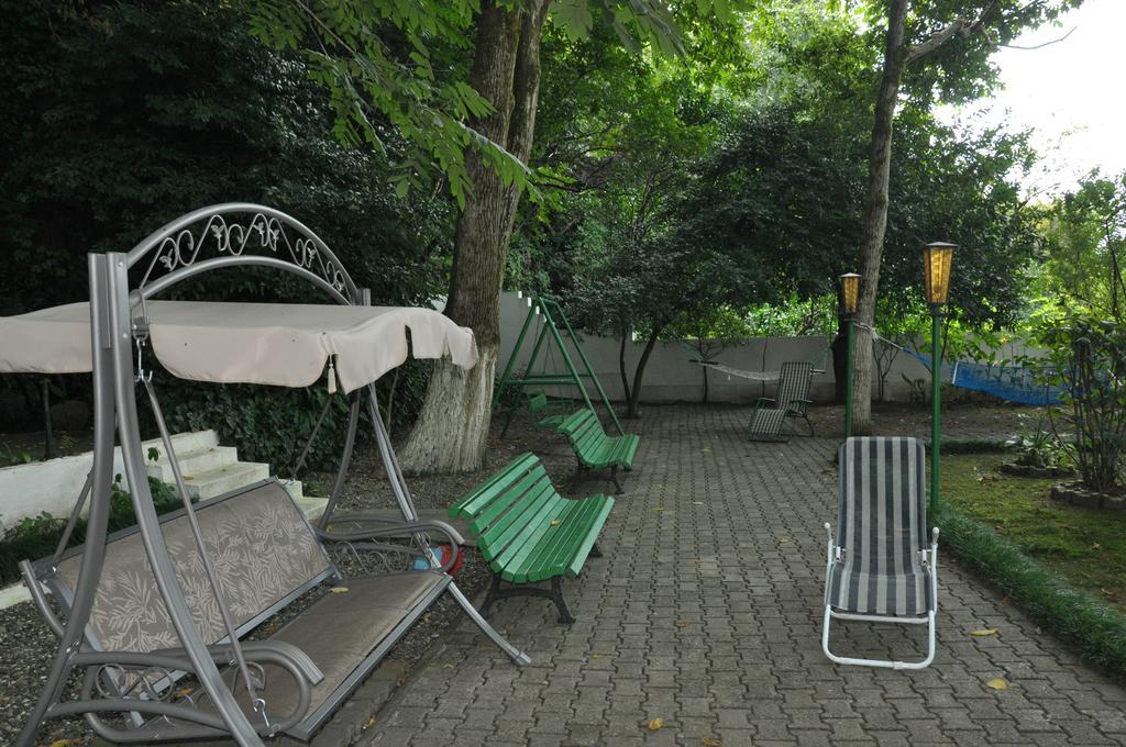 Hotel Captain Гонио Екстериор снимка