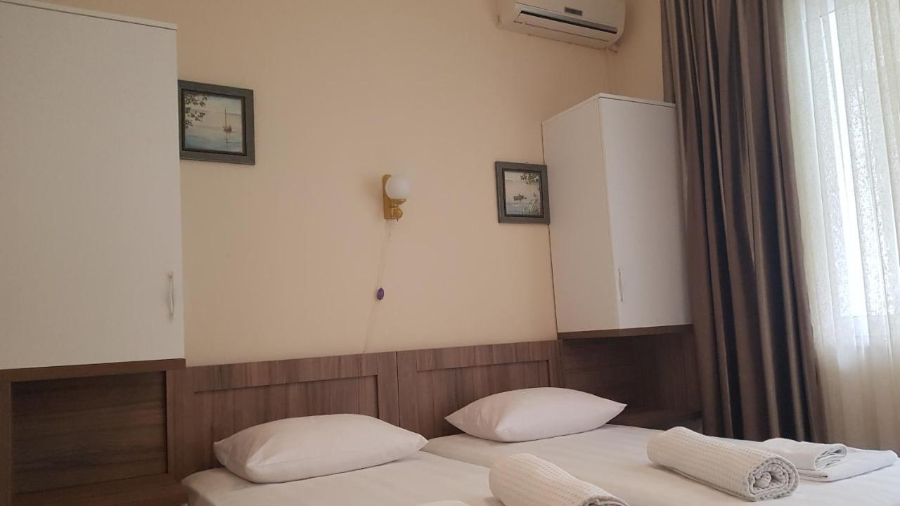 Hotel Captain Гонио Екстериор снимка